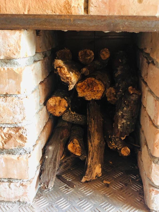 La Container Curtea De Arges